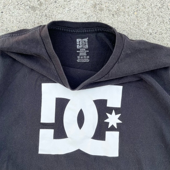 Y2K DC Shoes T-Shirt - Picture 4 of 5